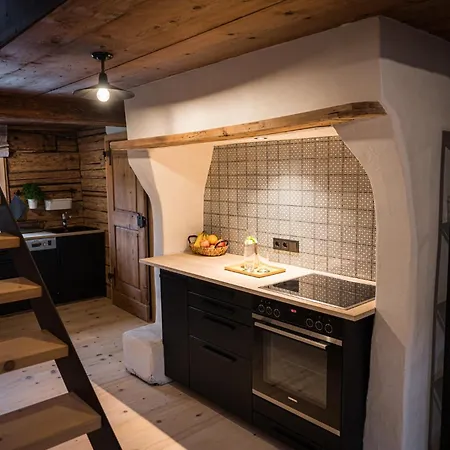 Lexar Hues Apartman
